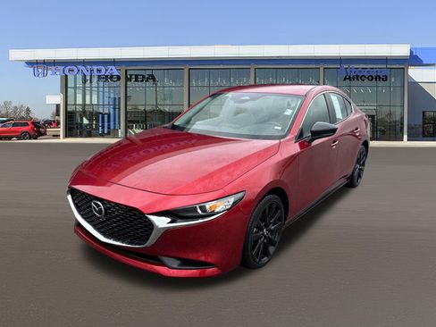 Used 2024 MAZDA MAZDA3 s FWD image 1