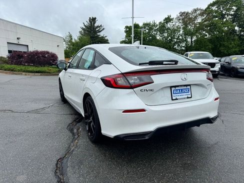 Used 2025 Honda Civic Sport image 4