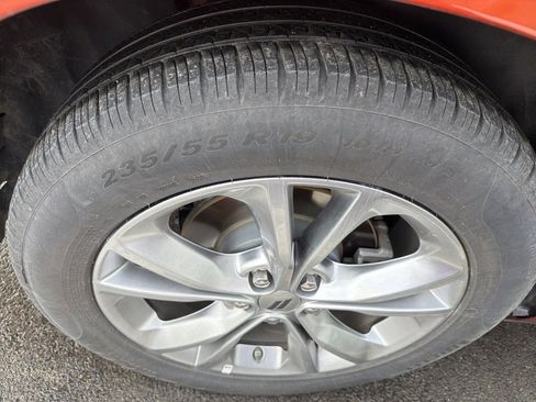 Used 2023 Dodge Challenger SXT w/ Cold Weather Group image 4