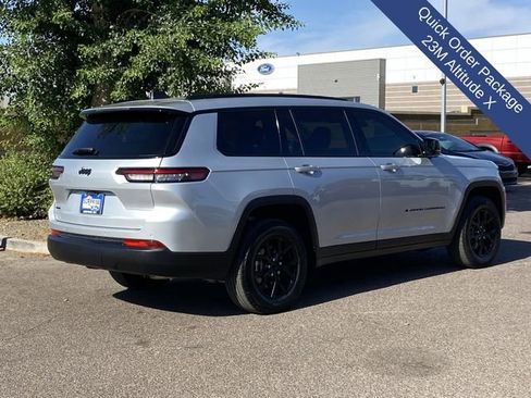 Used 2025 Jeep Grand Cherokee L Laredo AWD/4WD image 7