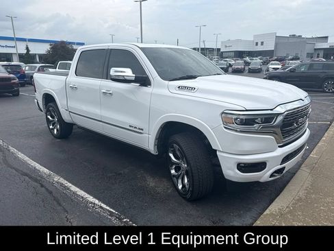 Used 2022 RAM 1500 Limited AWD/4WD image 2