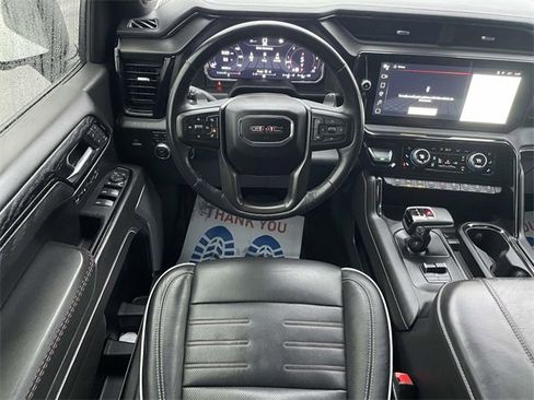 Used 2023 GMC Sierra 1500 AT4X image 11