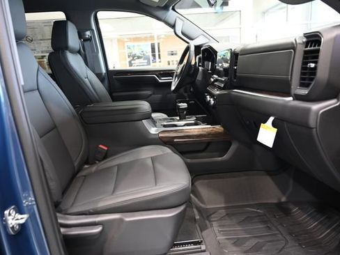 New 2026 GMC Sierra 1500 Elevation w/ Elevation Premium Package image 13