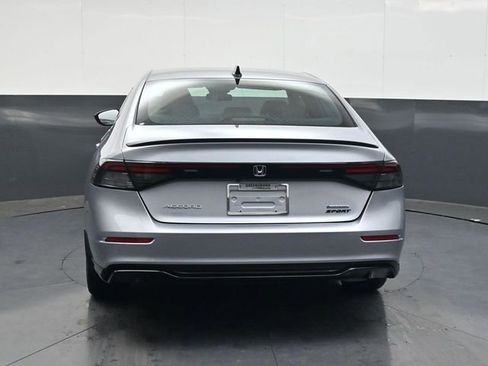 Used 2023 Honda Accord Sport image 5