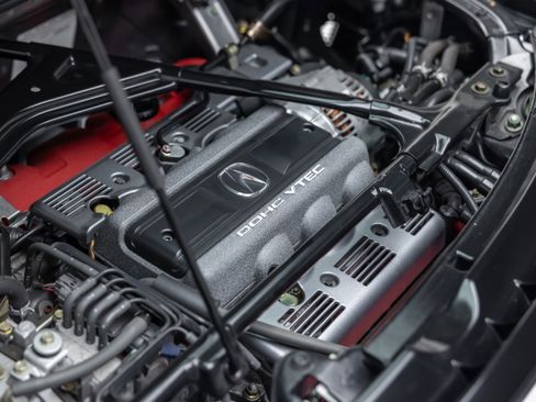 Used 2004 Acura NSX T image 43