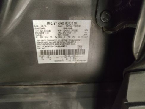 Used 2021 Ford Explorer 2WD image 33