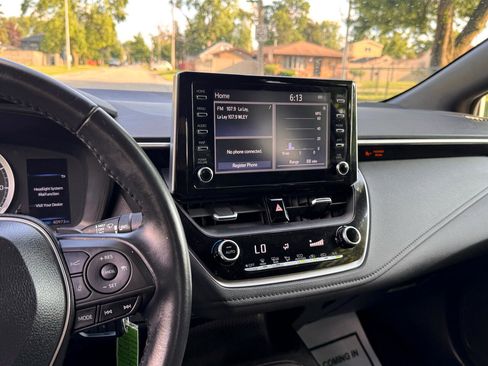 Used 2020 Toyota Corolla SE image 14