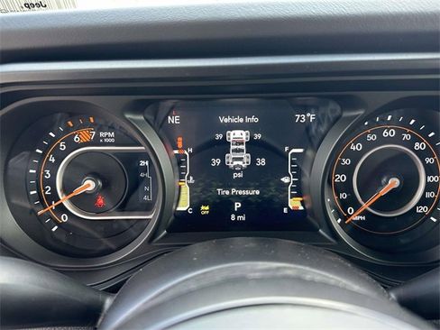 New 2026 Jeep Wrangler Unlimited Rubicon w/ Safety Group image 34