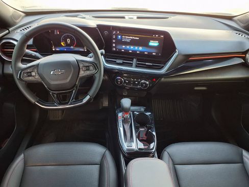 Used 2025 Chevrolet Trax RS w/ Driver Confidence Package FWD image 11