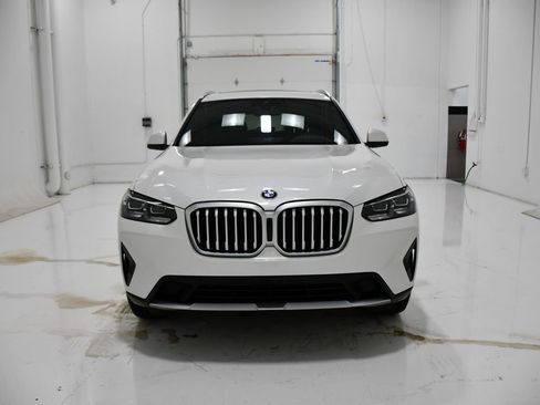Used 2024 BMW X3 xDrive30i image 2