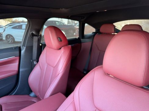 Used 2024 BMW i4 eDrive40 w/ M Sport Package image 16