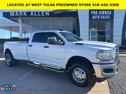 Used 2024 RAM 3500 Big Horn AWD/4WD image 1