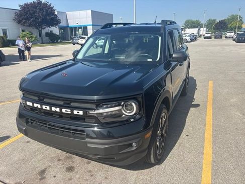 Used 2023 Ford Bronco Sport Outer Banks AWD/4WD image 1