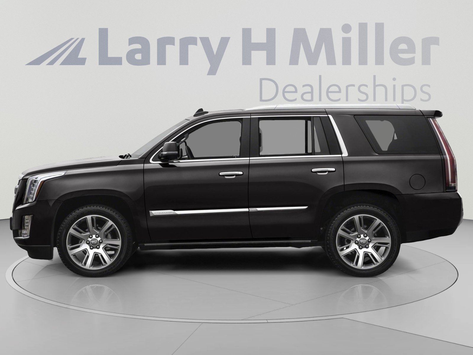 Used 2016 Cadillac Escalade Premium RWD image 3