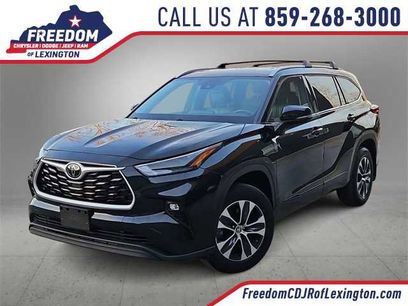 Used 2022 Toyota Highlander XLE