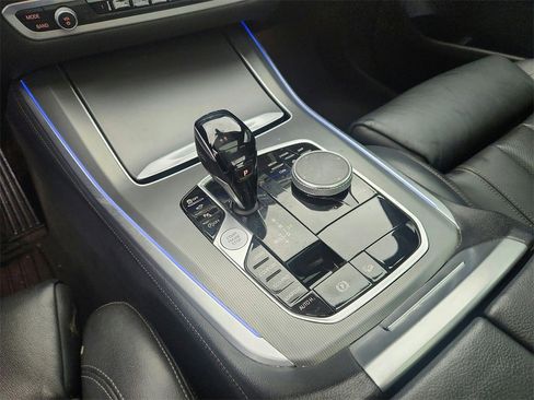 Used 2019 BMW X5 xDrive40i w/ Convenience Package image 16