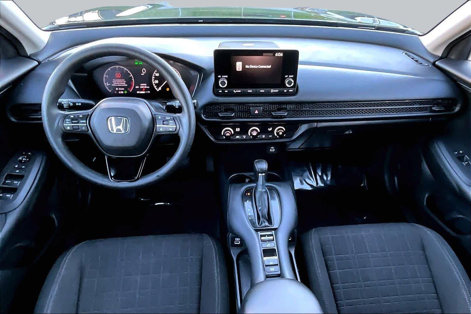 Used 2023 Honda HR-V LX image 15