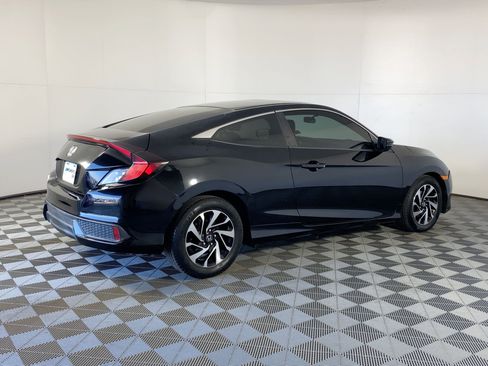 Used 2016 Honda Civic LX-P image 7