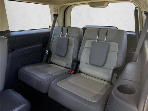 Used 2016 Ford Flex Limited w/ Equipment Group 301A FWD image 19