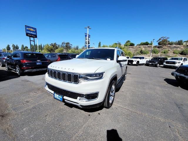 Used 2022 Jeep Wagoneer Series II RWD image 4
