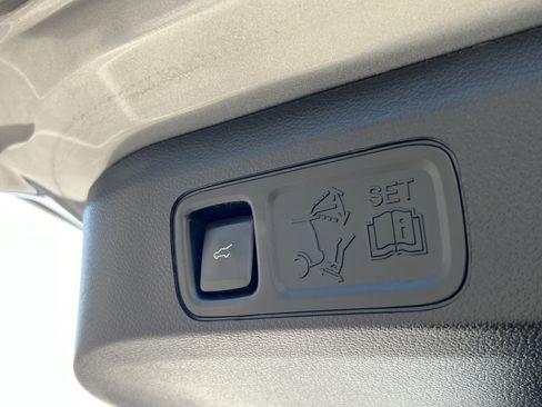 Used 2021 Lincoln Navigator Reserve image 34