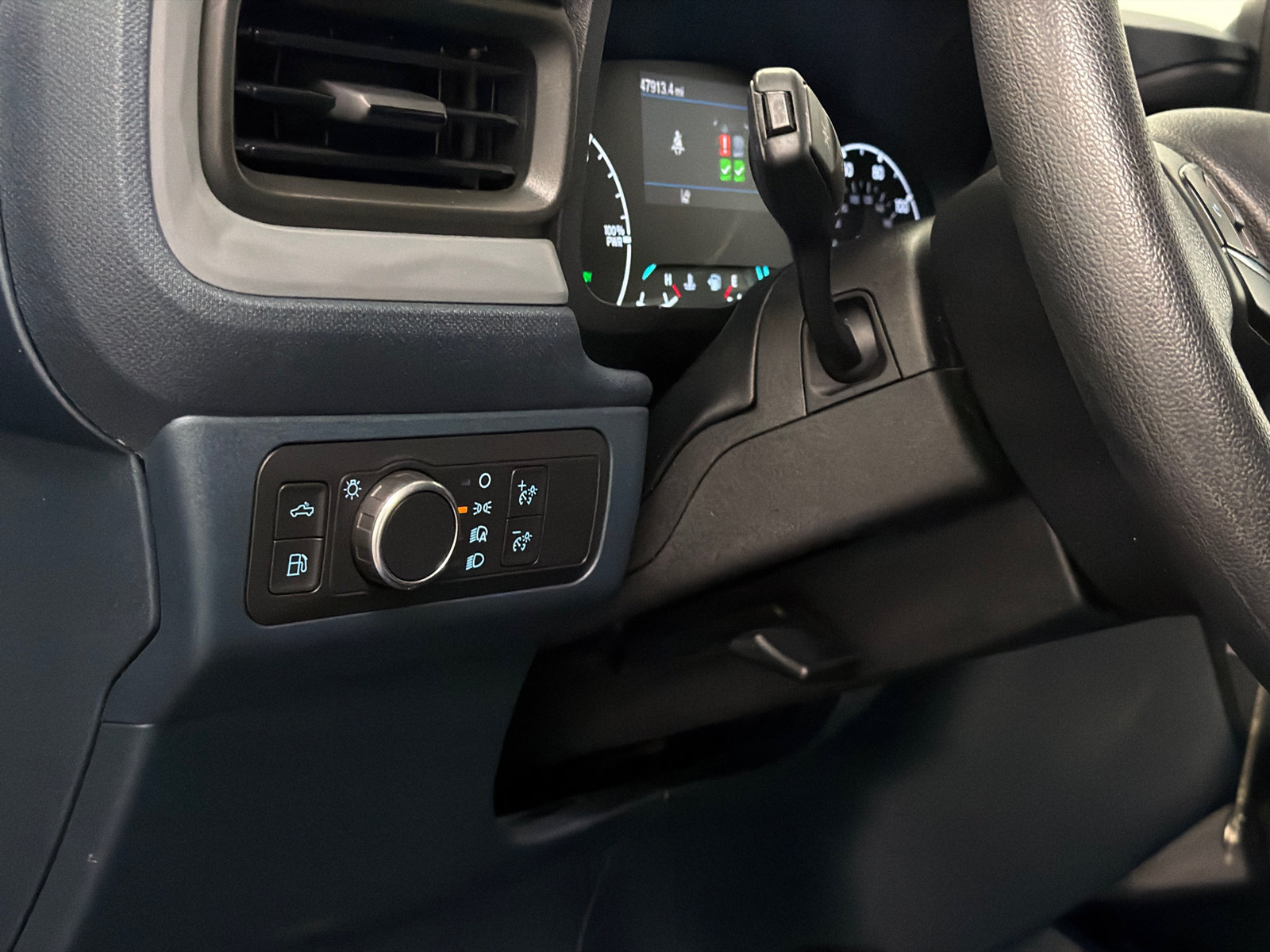 Used 2022 Ford Maverick XL FWD image 17
