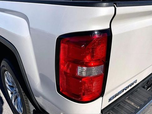 Used 2015 GMC Sierra 1500 SLT w/ SLT Crew Cab Value Package image 26