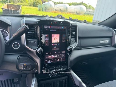 New 2026 RAM 3500 Big Horn AWD/4WD image 16