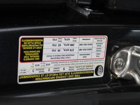 Used 2022 Audi RS Q8 w/ Carbon Optic Package image 51