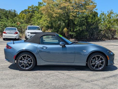 Used 2017 MAZDA MX-5 Miata Grand Touring RWD image 6
