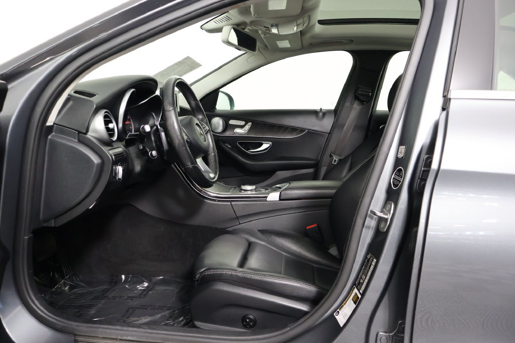 Used 2017 Mercedes-Benz C 300 Sedan image 10