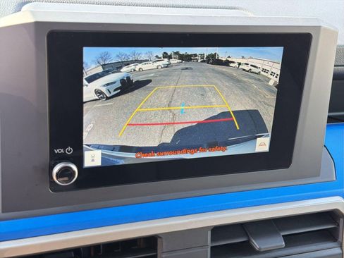 Used 2025 Toyota Tacoma TRD Off-Road image 22