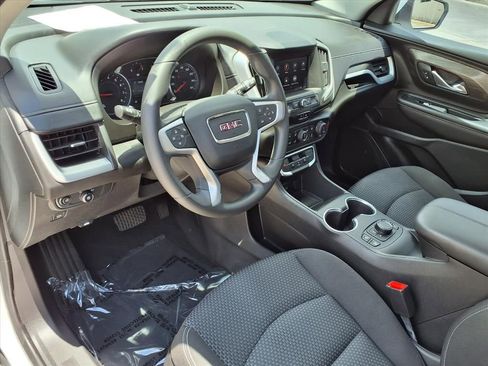 Used 2022 GMC Terrain SLE w/ Driver Convenience Package FWD image 17