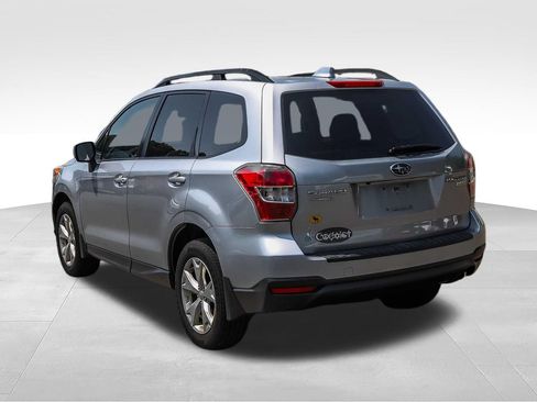 Used 2016 Subaru Forester 2.5i Premium AWD/4WD image 6