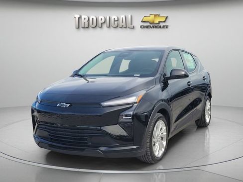 New 2027 Chevrolet Bolt LT w/ Comfort Package FWD image 1
