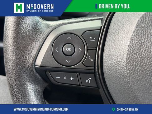 Used 2023 Toyota RAV4 XLE image 17