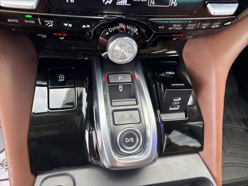 Used 2025 Acura MDX w/ Technology Package image 32