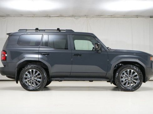 Used 2025 Toyota Land Cruiser image 18