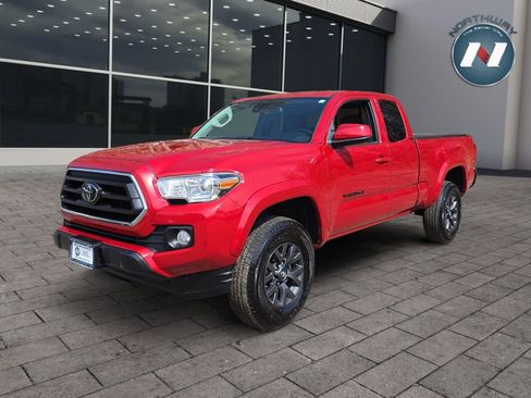 Used 2021 Toyota Tacoma SR5 image 1