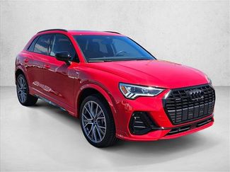 Certified 2025 Audi Q3 2.0T Premium Plus w/ Premium Plus Package AWD/4WD video 3