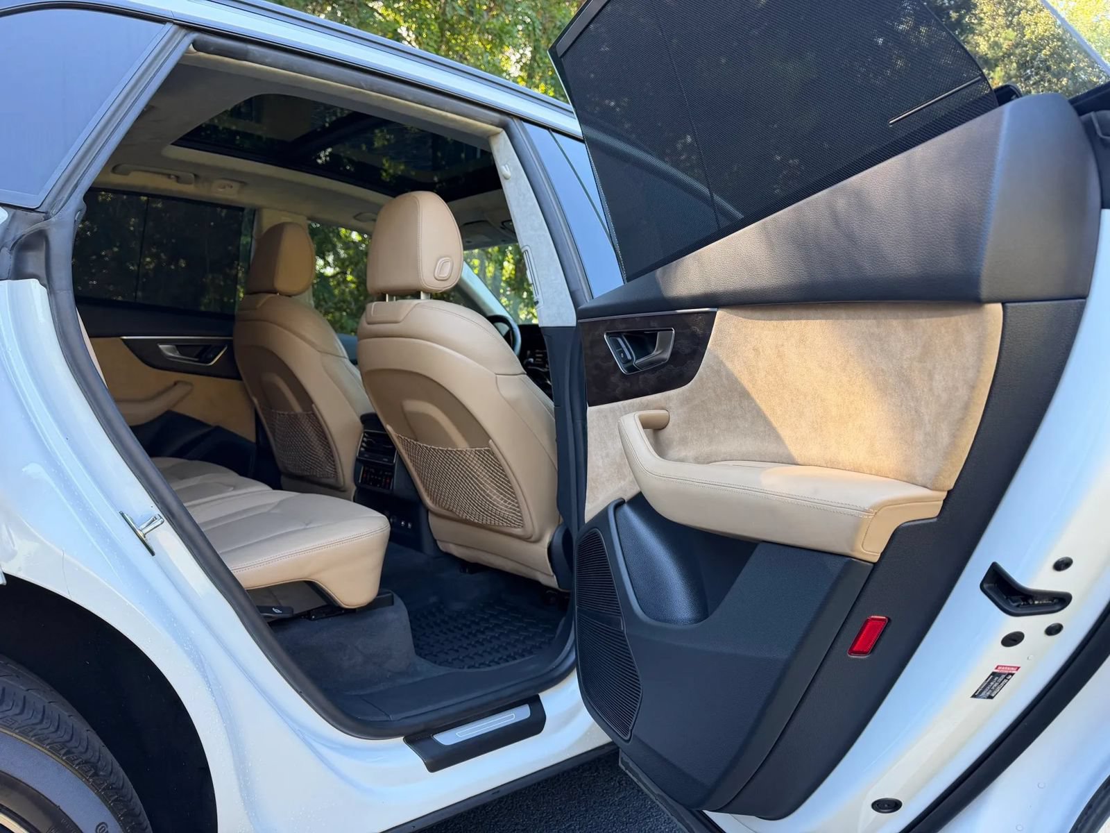 Used 2019 Audi Q8 Prestige AWD/4WD image 13