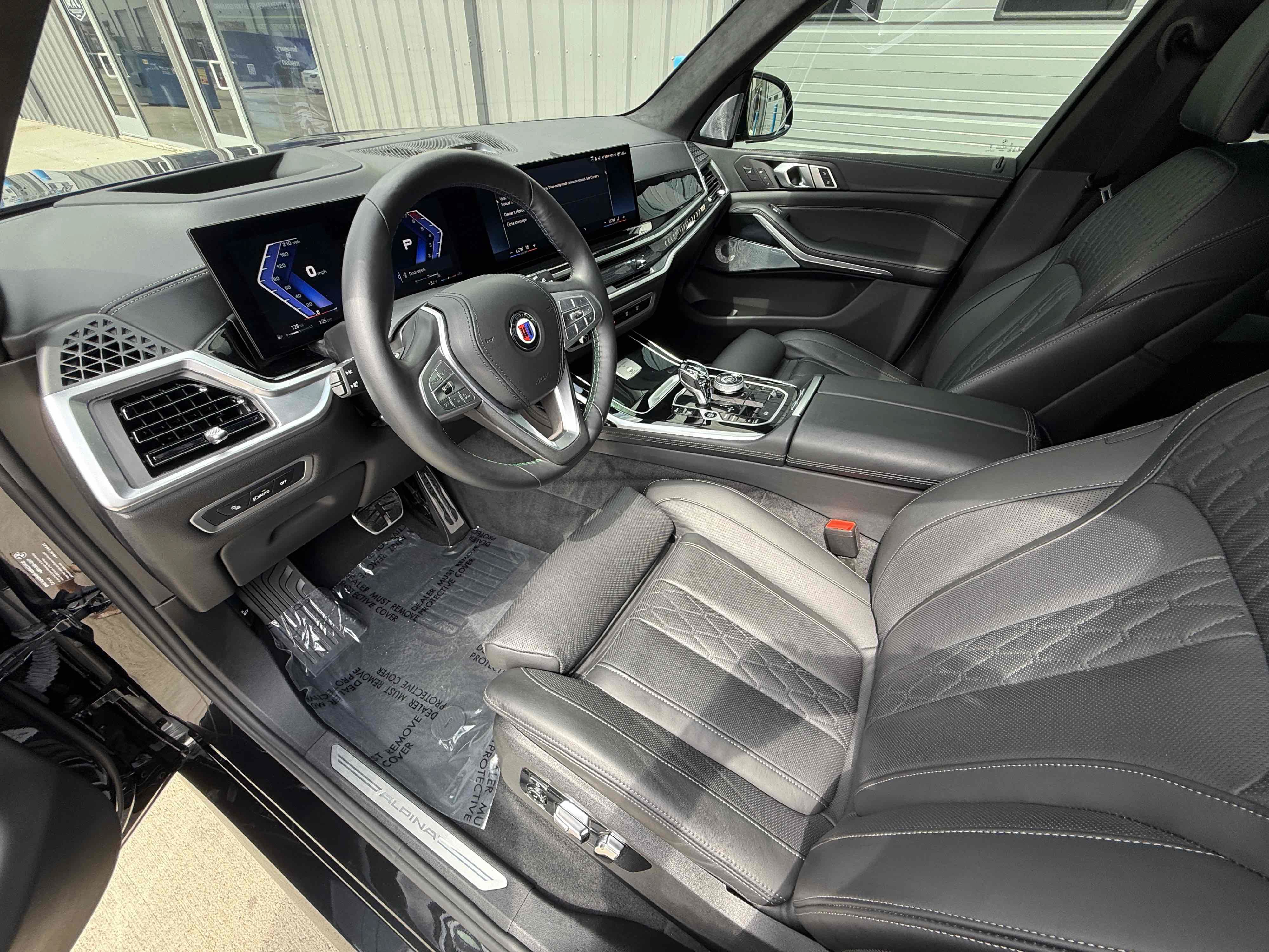 Used 2025 BMW ALPINA XB7 AWD/4WD image 71