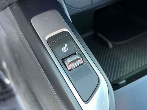 Used 2024 Kia Sorento S FWD image 12