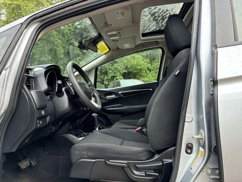Used 2019 Honda Fit EX image 18