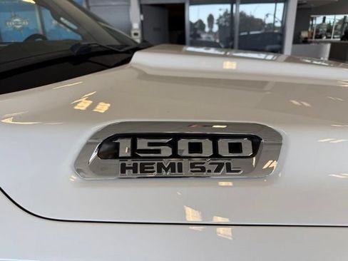 Used 2020 RAM 1500 Big Horn AWD/4WD image 26