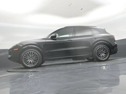 Used 2020 Porsche Cayenne AWD/4WD image 47