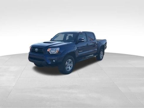 Used 2015 Toyota Tacoma 4x4 Double Cab image 1