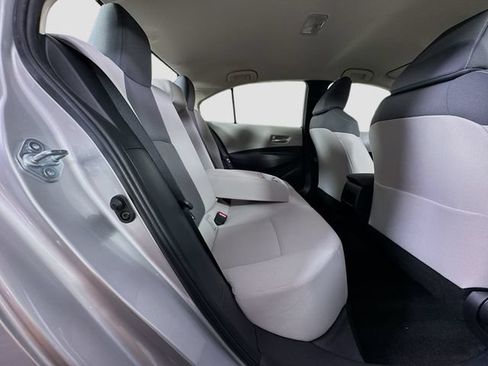 Certified 2021 Toyota Corolla LE FWD image 28