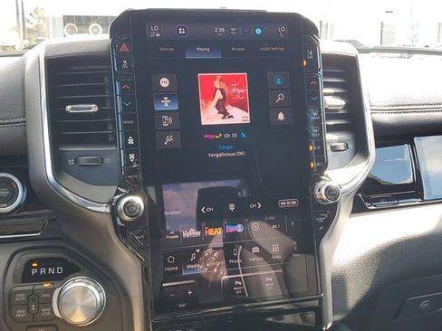 New 2026 RAM 1500 Laramie AWD/4WD image 31