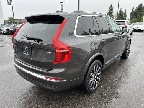 Certified 2024 Volvo XC90 B5 Core image 2